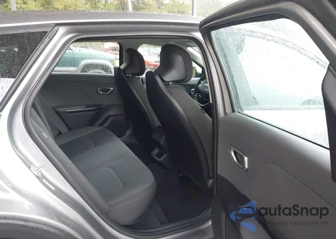 2025 Kia K4 Lxs from USA, damaged, VIN 3KPFT4DE2SE171356